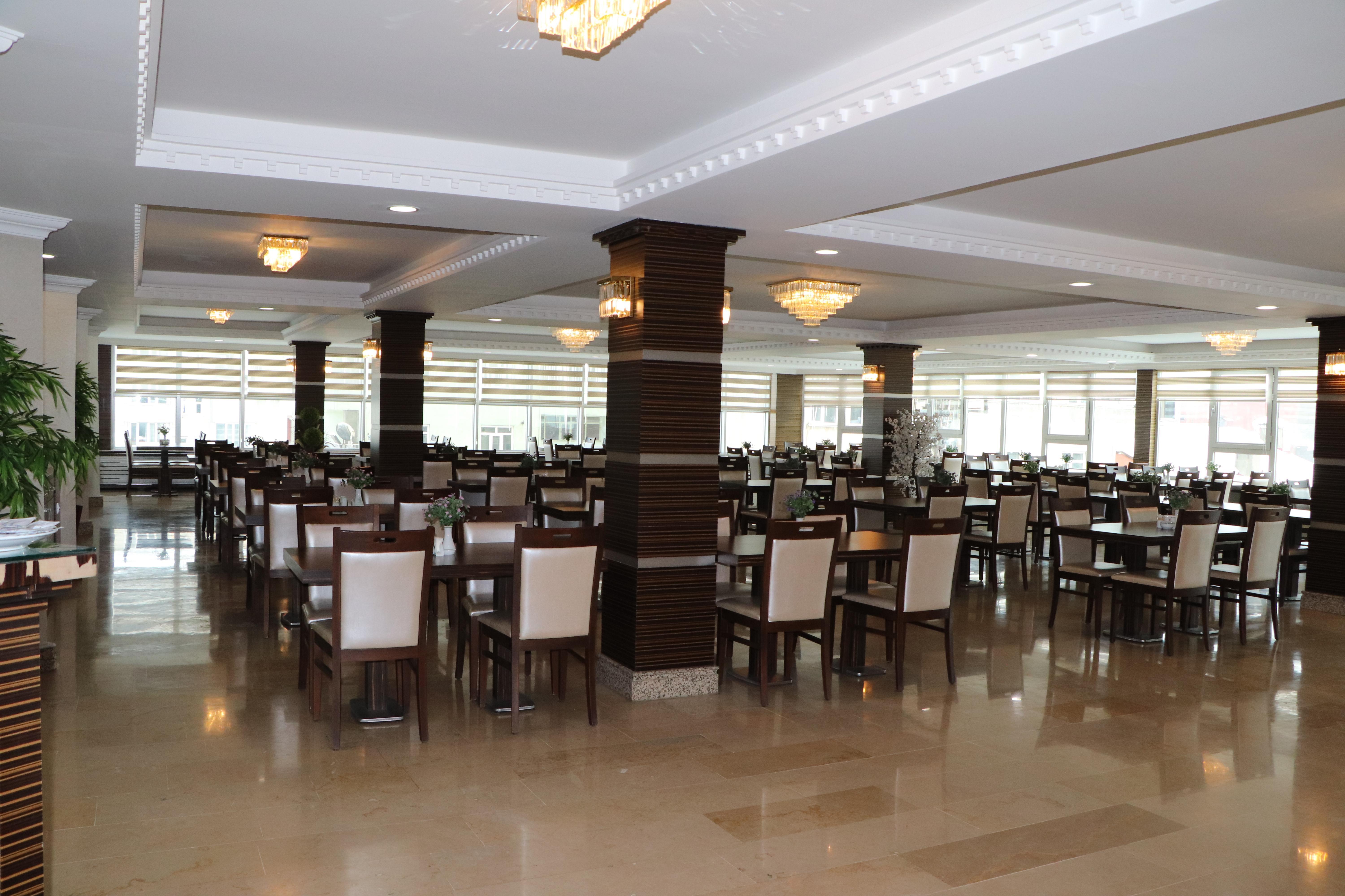 Hotel Tatvan Kardelen Екстериор снимка